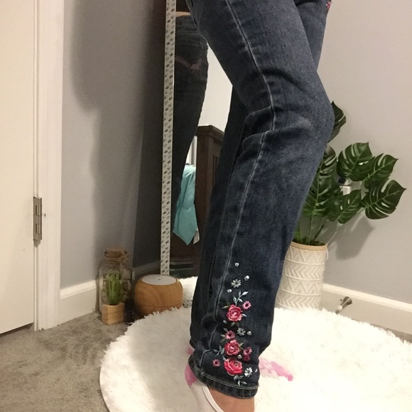 Jeans - Picture 2 of 2